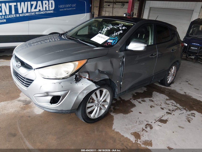 2010 Hyundai Tucson VIN KM8JU3AC9AU052378 IAAI salvage auction — NORMAL WEAR, Original (Texas), sold $1,450 on 2026-07-29 (photo 2)