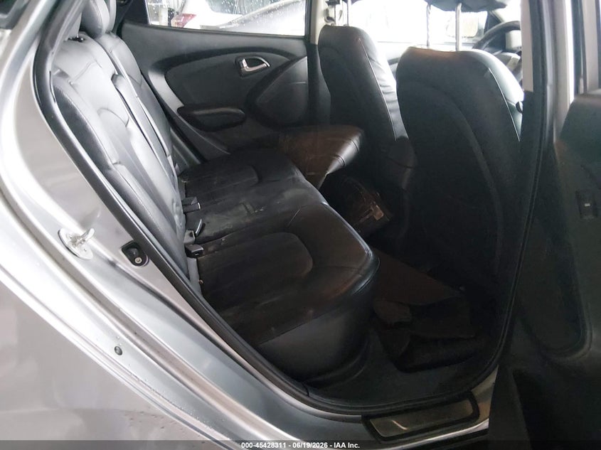 2010 Hyundai Tucson VIN KM8JU3AC9AU052378 IAAI salvage auction — NORMAL WEAR, Original (Texas), sold $1,450 on 2026-07-29 (photo 8)