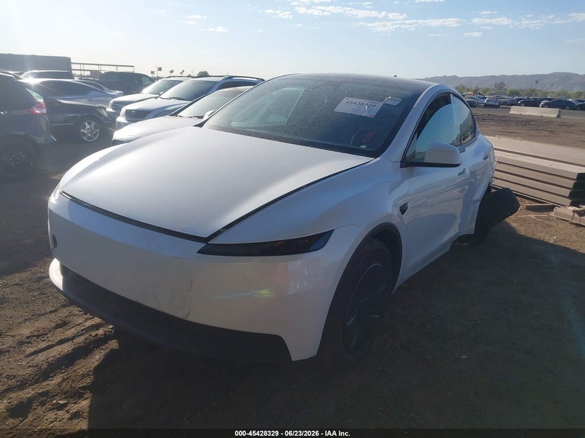 2026 Tesla Model y VIN 7SAYGDED0TA598386 IAAI salvage auction — UNKNOWN, Salvage Title, sold $22,150 on 2026-08-01 (photo 2)
