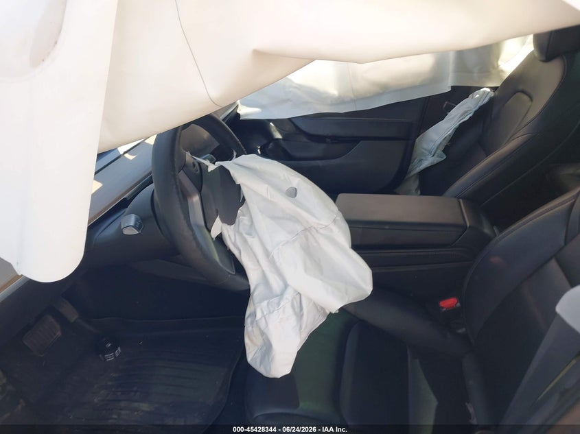 2022 Tesla Model 3 VIN 5YJ3E1EA9NF352654 IAAI salvage auction — ALL OVER, Salvage (Arizona), sold $1,100 on 2026-07-31 (photo 5)