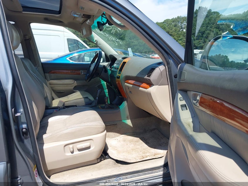 2004 Lexus Gx 470 VIN JTJBT20X740048333 IAAI salvage auction — NORMAL WEAR, Clear (Alabama), sold $2,650 on 2026-07-08 (photo 5)
