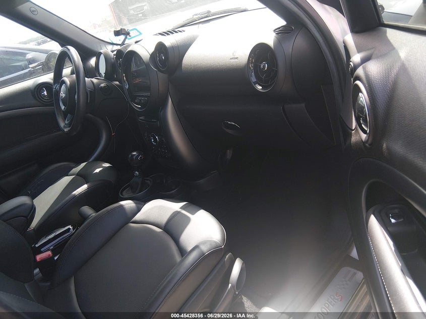2015 Mini Countryman VIN WMWZC3C54FWT01929 IAAI salvage auction — NORMAL WEAR, Original (Texas), sold $200 on 2026-07-27 (photo 5)