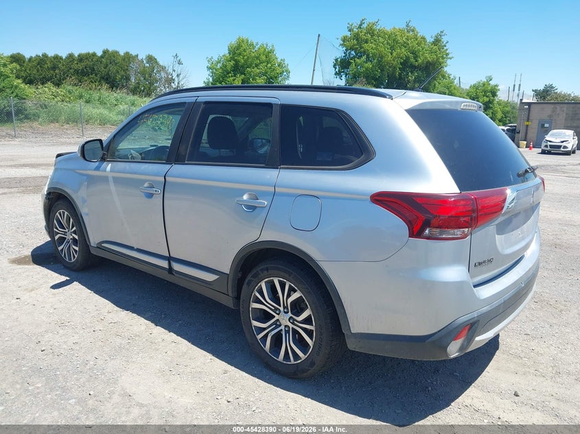2016 Mitsubishi Outlander VIN JA4AZ3A33GZ058902 IAAI salvage auction — FRONT END, Salvage Title, sold $2,350 on 2026-07-16 (photo 3)