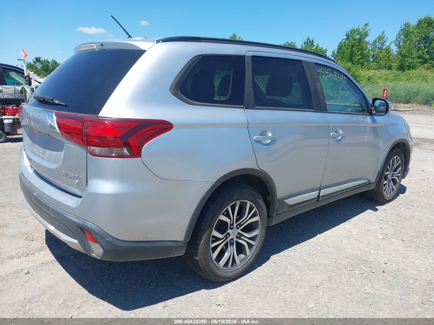 2016 Mitsubishi Outlander VIN JA4AZ3A33GZ058902 IAAI salvage auction — FRONT END, Salvage Title, sold $2,350 on 2026-07-16 (photo 4)