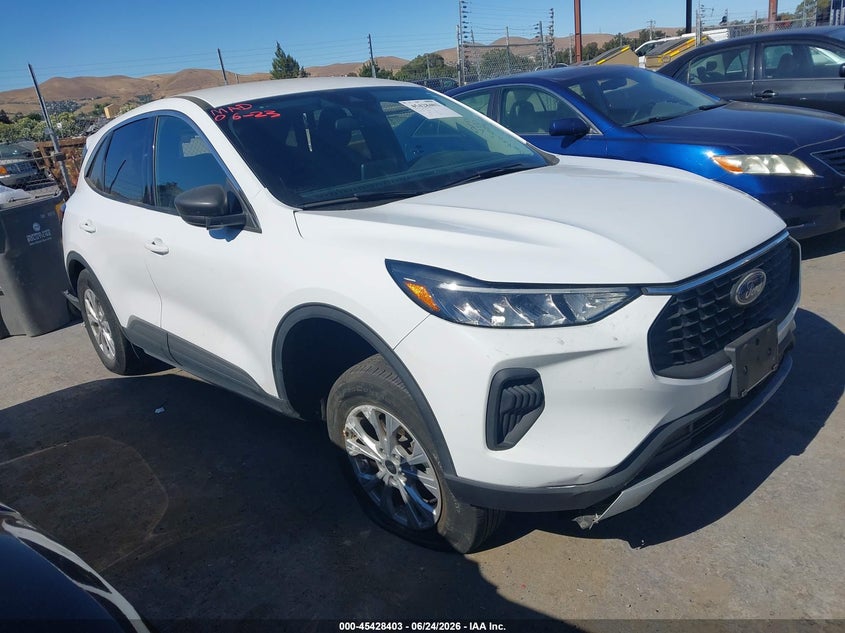 2023 Ford Escape VIN 1FMCU9GN1PUA11630 IAAI salvage auction — REAR END, Clear (California), sold $2,850 on 2026-07-09 (photo 1)