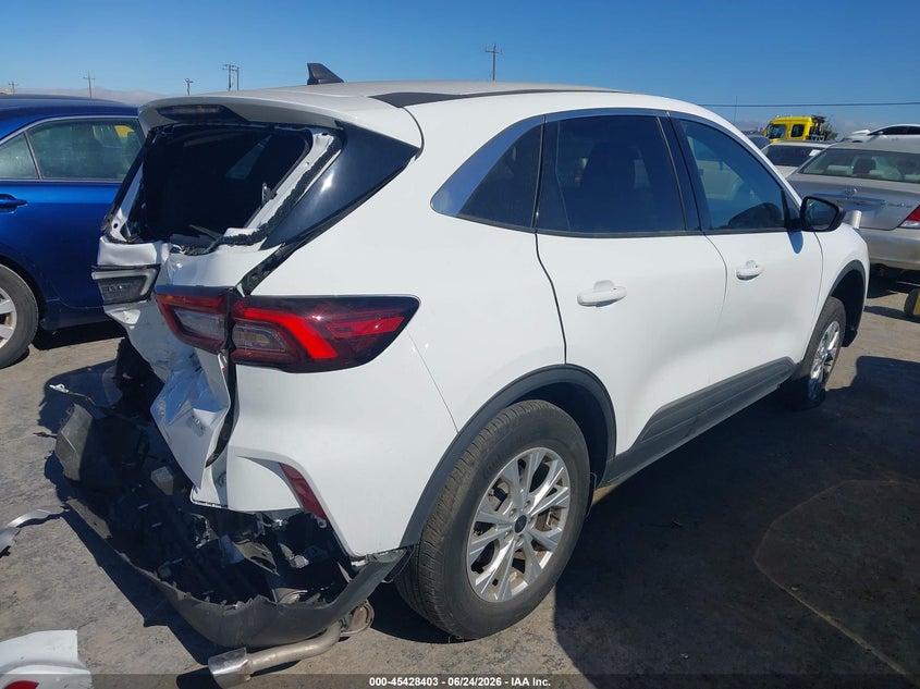 2023 Ford Escape VIN 1FMCU9GN1PUA11630 IAAI salvage auction — REAR END, Clear (California), sold $2,850 on 2026-07-09 (photo 4)