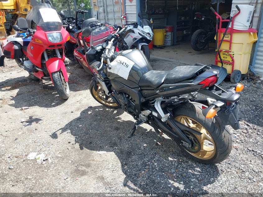 2008 Yamaha Fz1 VIN JYARN17E98A005036 IAAI salvage auction — NORMAL WEAR, Clear (Virginia), sold $1,575 on 2026-07-09 (photo 3)