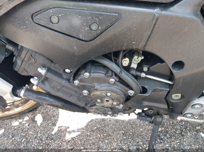 2008 Yamaha Fz1 VIN JYARN17E98A005036 IAAI salvage auction — NORMAL WEAR, Clear (Virginia), sold $1,575 on 2026-07-09 (photo 9)