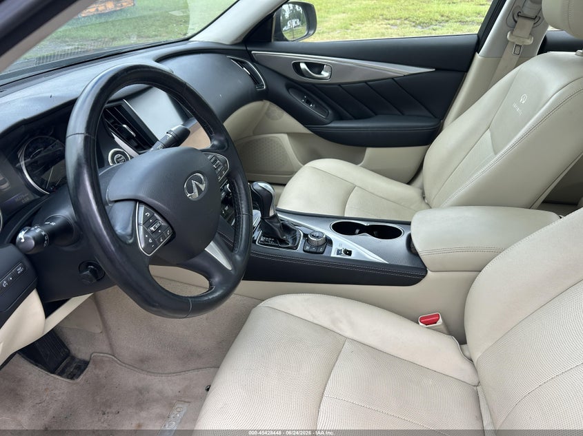 2014 Infiniti Q50 VIN JN1AV7AR4EM701185 IAAI salvage auction — NORMAL WEAR, Clear (South Carolina), sold $3,200 on 2026-07-17 (photo 5)