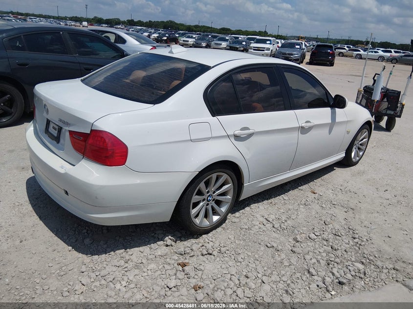 2011 BMW 3 series VIN WBAPH5G59BNM77955 IAAI salvage auction — NORMAL WEAR, Original (Texas), sold $600 on 2026-07-20 (photo 4)
