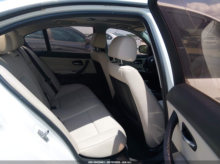2011 BMW 3 series VIN WBAPH5G59BNM77955 IAAI salvage auction — NORMAL WEAR, Original (Texas), sold $600 on 2026-07-20 (photo 8)