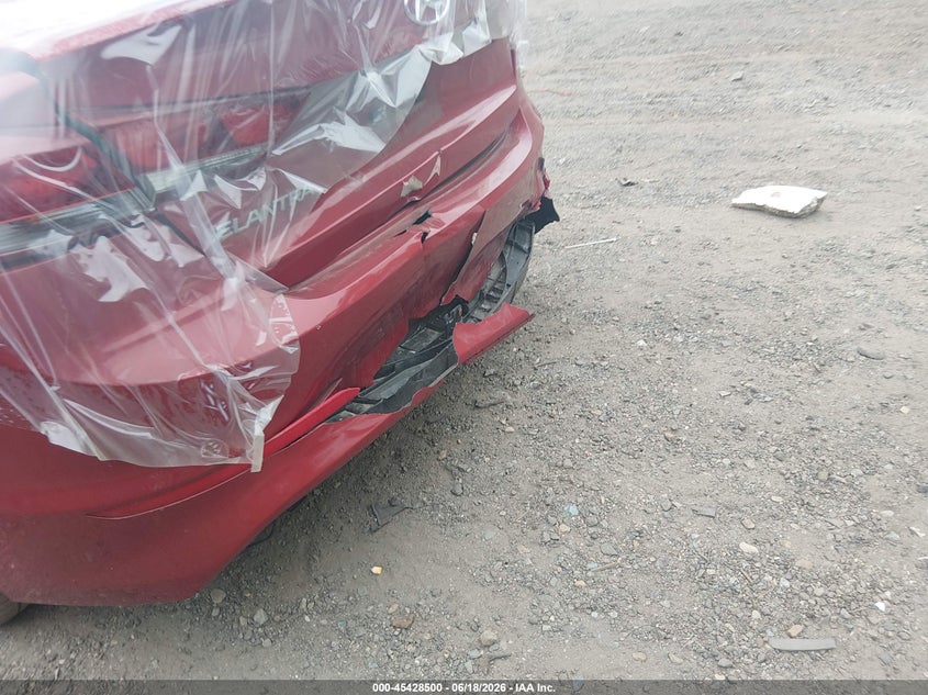 2017 Hyundai Elantra VIN KMHD84LF7HU300863 IAAI salvage auction — REAR END, Salvage (Rhode Island), sold $2,525 on 2026-08-01 (photo 6)