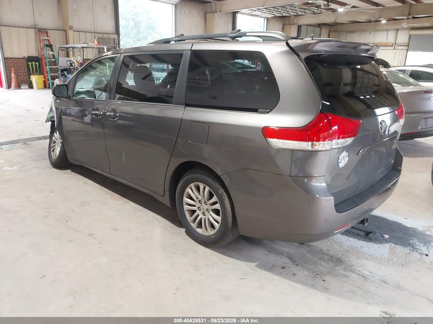 2014 Toyota Sienna VIN 5TDYK3DC5ES419923 IAAI salvage auction — LEFT FRONT, Salvage (Idaho), sold $2,700 on 2026-07-16 (photo 3)