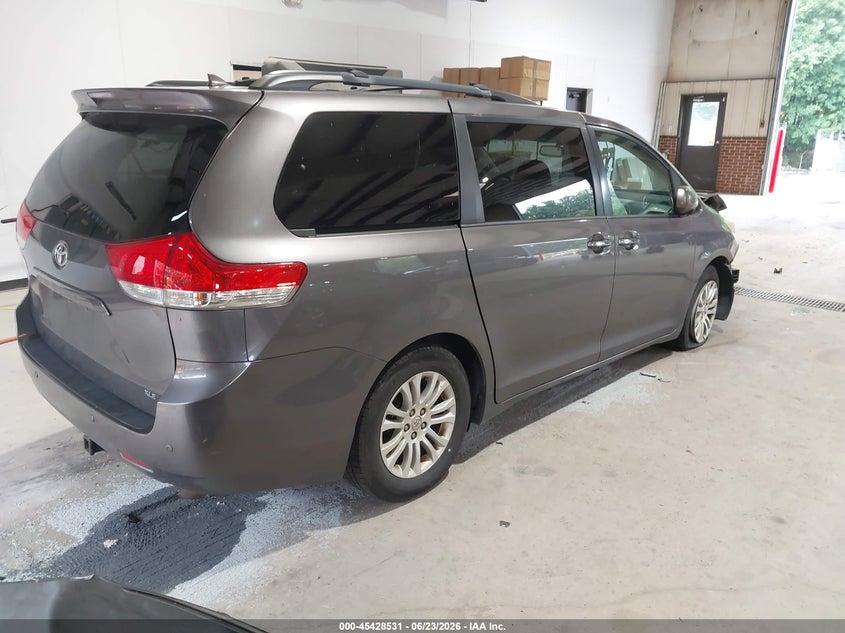 2014 Toyota Sienna VIN 5TDYK3DC5ES419923 IAAI salvage auction — LEFT FRONT, Salvage (Idaho), sold $2,700 on 2026-07-16 (photo 4)