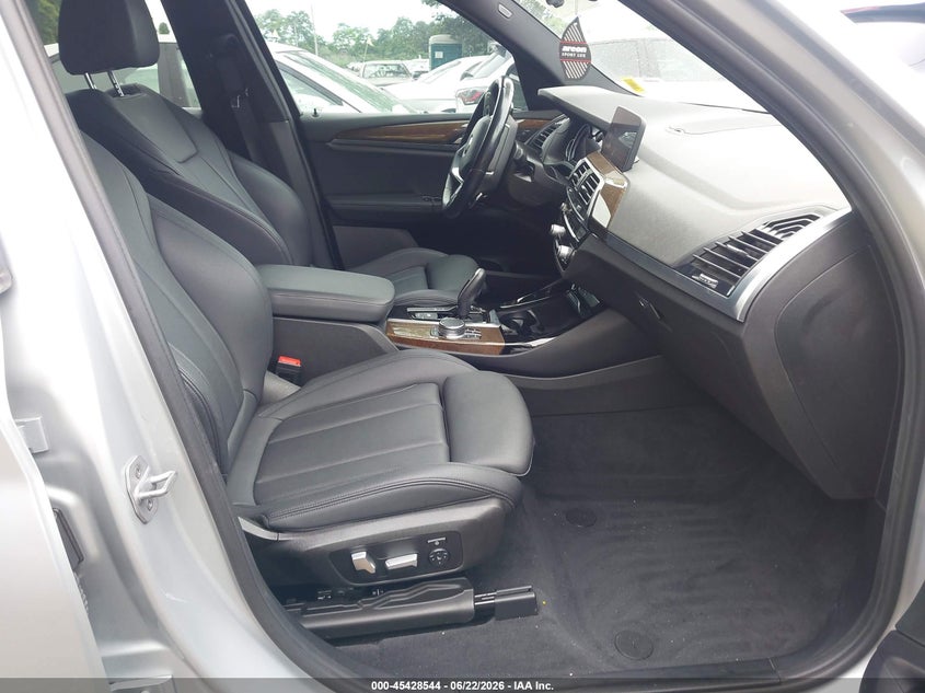 2019 BMW X3 VIN 5UXTR9C55KLD94970 IAAI salvage auction — FRONT END, Salvage Title, sold $5,300 on 2026-07-28 (photo 5)