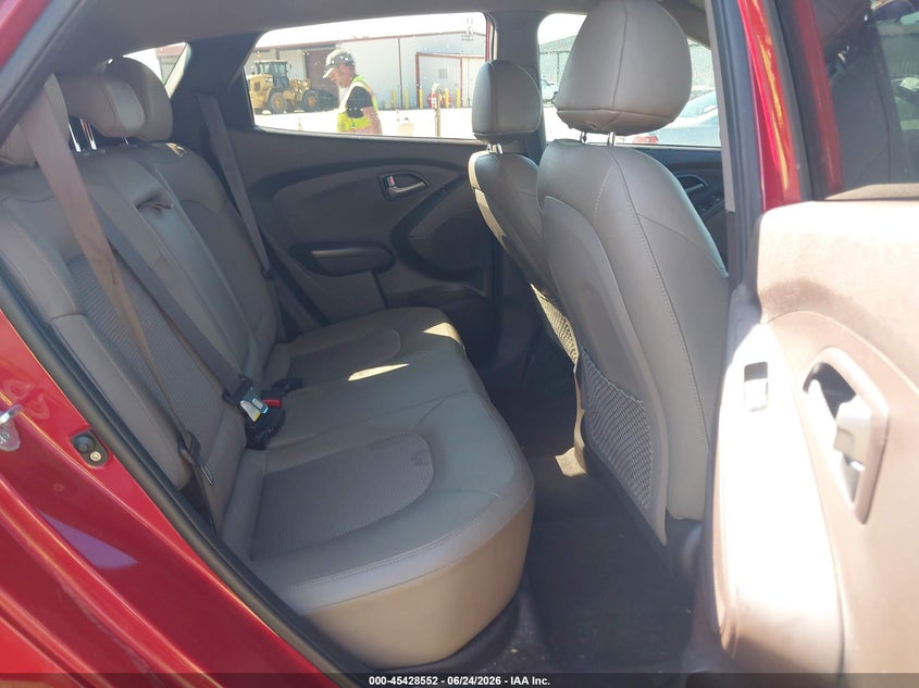 2015 Hyundai Tucson VIN KM8JTCAF6FU087691 IAAI salvage auction — NORMAL WEAR, Clear (Alabama), sold $2,200 on 2026-07-14 (photo 8)