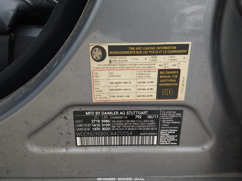 2012 Mercedes-benz S-klasse VIN WDDNG9EB0CA420054 IAAI salvage auction — FRONT & REAR, Salvage Title, sold $1,750 on 2026-08-02 (photo 9)