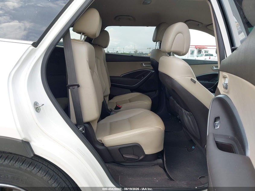 2017 Hyundai Santa fe VIN KM8SN4HF7HU237952 IAAI salvage auction — Burn Engine, Salvage Title, sold $2,500 on 2026-07-30 (photo 8)