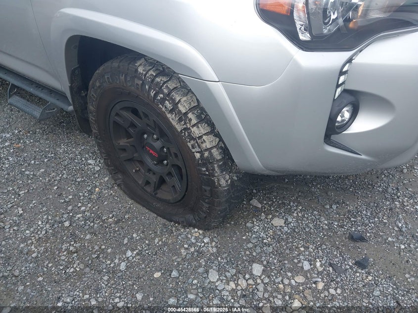 2022 Toyota 4runner VIN JTEEU5JR4N5259732 IAAI salvage auction — RIGHT FRONT, Salvage (Georgia), sold $11,100 on 2026-07-28 (photo 6)