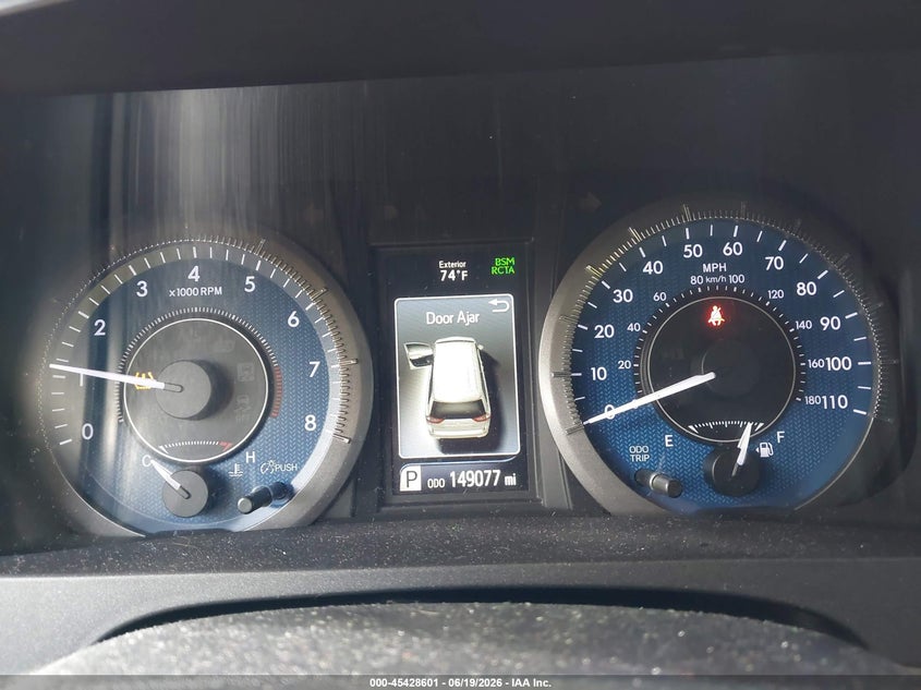 2018 Toyota Sienna VIN 5TDYZ3DC9JS902630 IAAI salvage auction — REAR END, Salvage (Georgia), sold $5,600 on 2026-07-16 (photo 7)