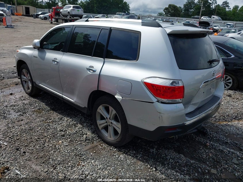 2013 Toyota Highlander VIN 5TDYK3EH2DS110581 IAAI salvage auction — REAR END, Salvage (Georgia), sold $4,250 on 2026-07-15 (photo 3)