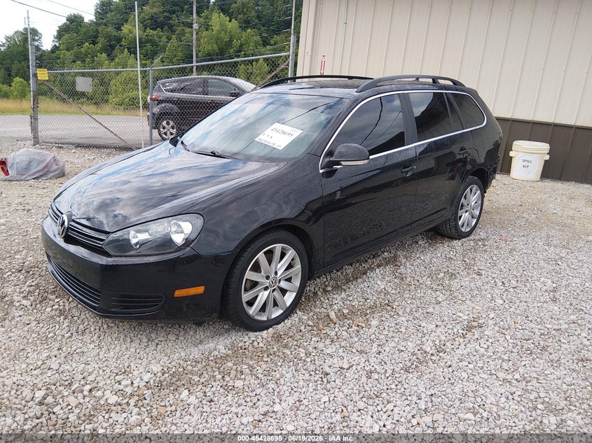 2014 Volkswagen Jetta VIN 3VWPL7AJ8EM622921 IAAI salvage auction — REAR END, Salvage (Kentucky), sold $1,300 on 2026-07-24 (photo 2)