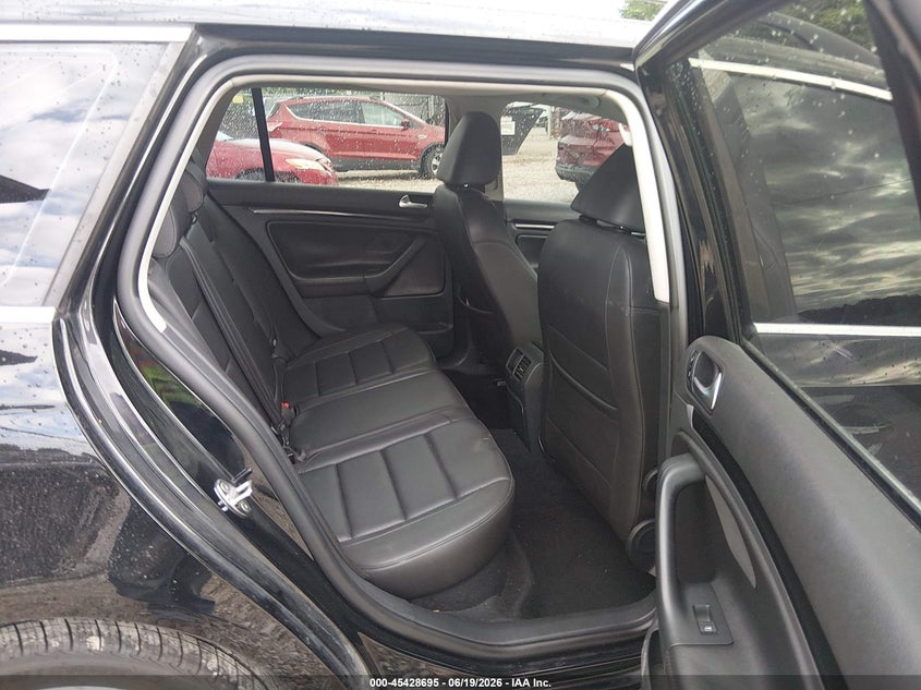 2014 Volkswagen Jetta VIN 3VWPL7AJ8EM622921 IAAI salvage auction — REAR END, Salvage (Kentucky), sold $1,300 on 2026-07-24 (photo 8)