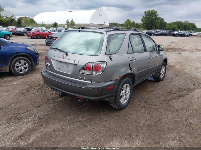 2003 Lexus Rx 300 VIN JTJHF10UX30312676 IAAI salvage auction — NORMAL WEAR, Regular Certificate (Iowa), sold $400 on 2026-07-29 (photo 4)