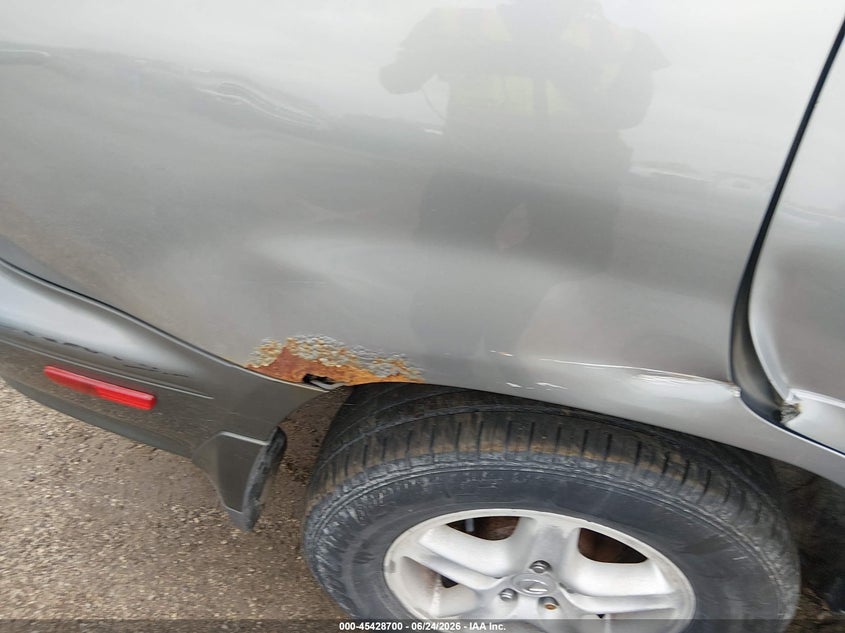 2003 Lexus Rx 300 VIN JTJHF10UX30312676 IAAI salvage auction — NORMAL WEAR, Regular Certificate (Iowa), sold $400 on 2026-07-29 (photo 6)