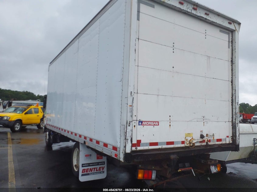 2023 Isuzu Npr VIN JALC4W165P7K01173 IAAI salvage auction — FRONT & REAR, Salvage (New Jersey), sold $25 on 2026-07-29 (photo 3)