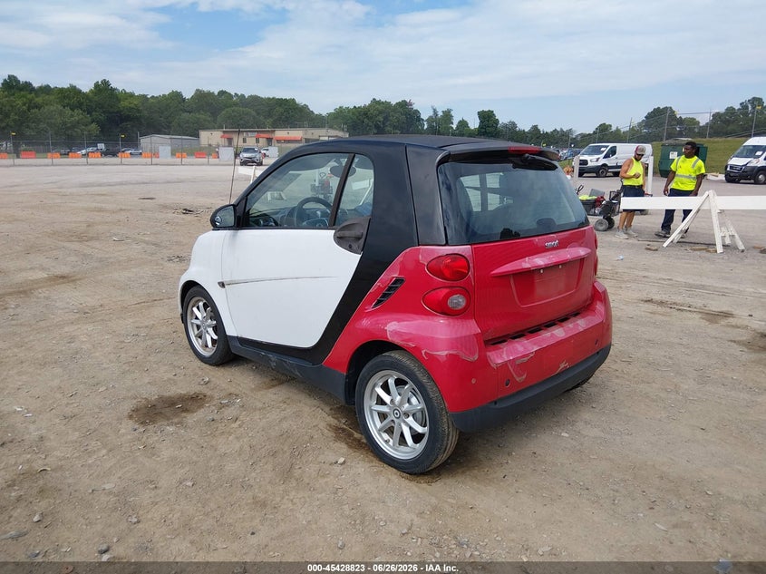 2009 Smart Fortwo VIN WMEEJ31X89K267924 IAAI salvage auction — NORMAL WEAR, Clear (Tennessee), sold $700 on 2026-07-08 (photo 3)