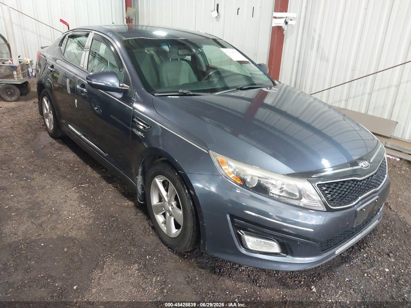 2015 Kia Optima VIN 5XXGM4A71FG491403 IAAI salvage auction — REAR END, Clear (Virginia), sold $200 on 2026-07-23 (photo 1)