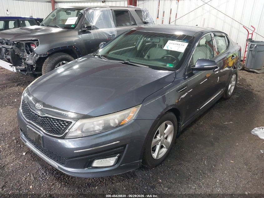 2015 Kia Optima VIN 5XXGM4A71FG491403 IAAI salvage auction — REAR END, Clear (Virginia), sold $200 on 2026-07-23 (photo 2)
