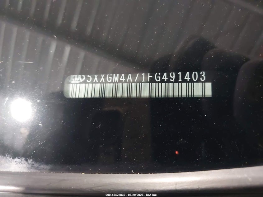 2015 Kia Optima VIN 5XXGM4A71FG491403 IAAI salvage auction — REAR END, Clear (Virginia), sold $200 on 2026-07-23 (photo 9)