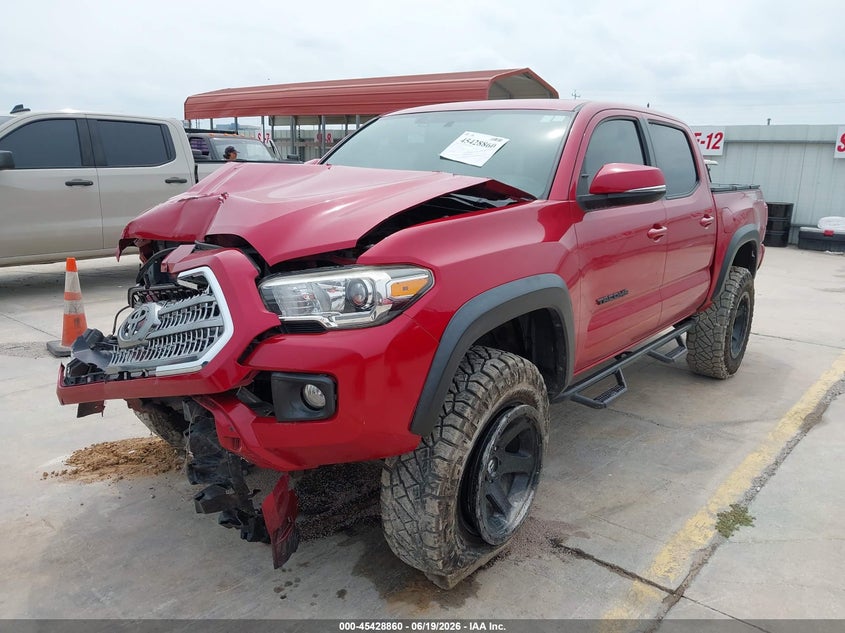 2017 Toyota Tacoma VIN 5TFCZ5AN8HX077289 IAAI salvage auction — FRONT END, Salvage Title, sold $7,100 on 2026-08-02 (photo 2)