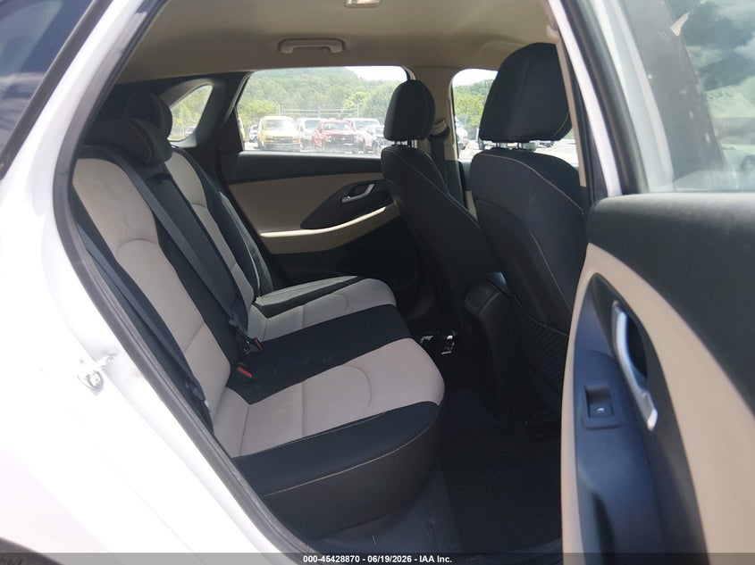 2018 Hyundai Elantra VIN KMHH35LE5JU013282 IAAI salvage auction — FRONT END, Salvage Title, sold $1,150 on 2026-07-22 (photo 8)