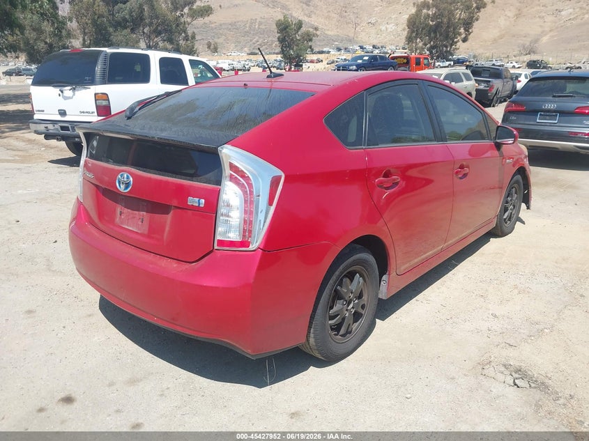 2014 Toyota Prius VIN JTDKN3DU1E0357767 IAAI salvage auction — NORMAL WEAR, Salvage Title - Dealer (California), sold $725 on 2026-07-28 (photo 4)