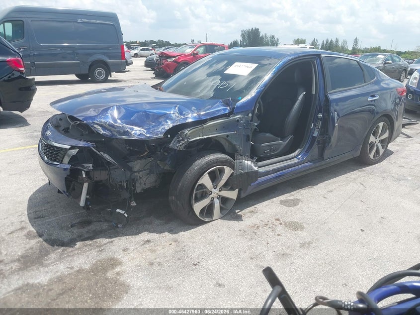 2020 Kia Optima VIN 5XXGT4L31LG410957 IAAI salvage auction — NORMAL WEAR, Clear (Florida), sold $1,600 on 2026-07-23 (photo 2)