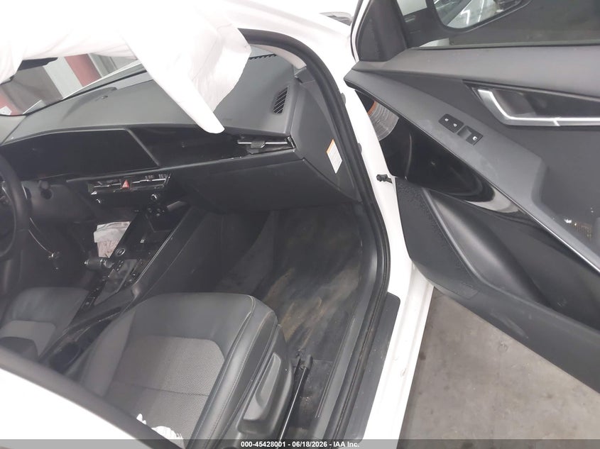 2024 Kia Niro VIN KNDCR3LE1R5132017 IAAI salvage auction — UNKNOWN, Salvage Title, sold $2,150 on 2026-07-28 (photo 5)
