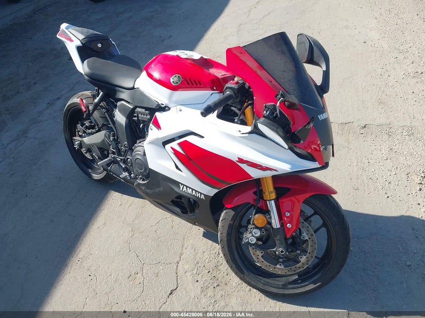 2026 Yamaha VIN JYARM60Y4TA000386 IAAI salvage auction — RIGHT FRONT, Salvage (California), sold $4,500 on 2026-07-15 (photo 1)