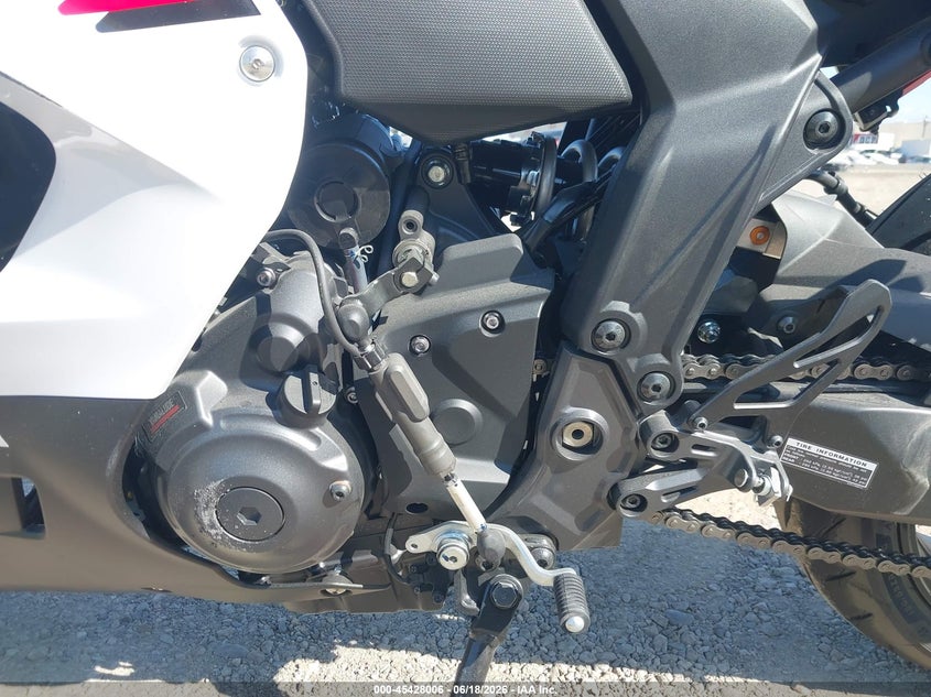 2026 Yamaha VIN JYARM60Y4TA000386 IAAI salvage auction — RIGHT FRONT, Salvage (California), sold $4,500 on 2026-07-15 (photo 9)