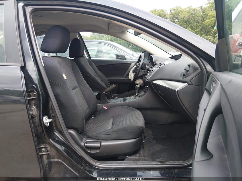 2012 Mazda 3 VIN JM1BL1UF6C1529665 IAAI salvage auction — FRONT END, Salvage (Missouri), sold $25 on 2026-08-26 (photo 5)