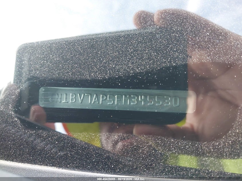 2015 Infiniti Q50 VIN JN1BV7AP5FM345530 IAAI salvage auction — SIDE, Salvage Title, sold $1,600 on 2026-08-02 (photo 9)