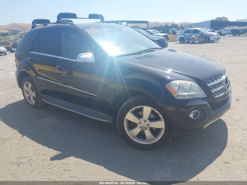 2010 Mercedes-benz Ml-class VIN 4JGBB8GB8AA570246 — IAAI salvage auction photo