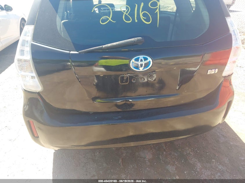 2015 Toyota Prius v VIN JTDZN3EU2FJ033414 IAAI salvage auction — NORMAL WEAR, Clear (Illinois), sold $1,125 on 2026-07-29 (photo 6)