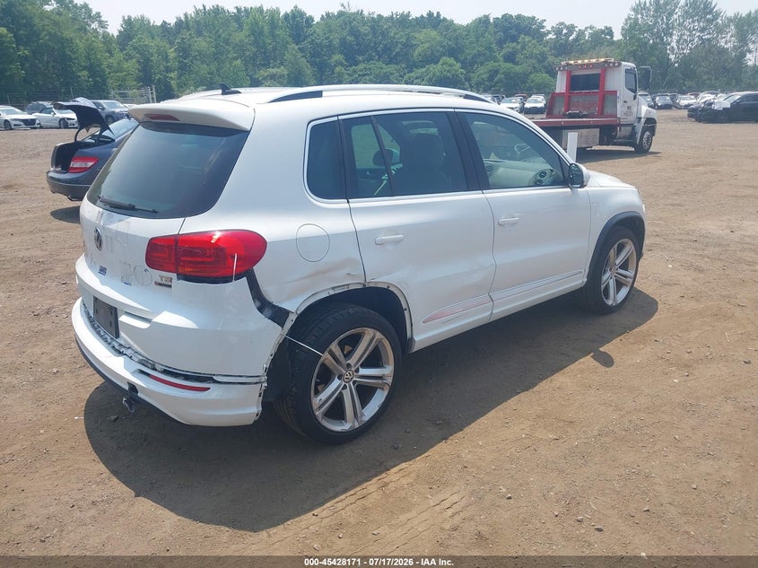 2016 Volkswagen Tiguan VIN WVGBV7AX0GW094236 IAAI salvage auction — RIGHT SIDE, Salvage Title, sold $3,350 on 2026-08-05 (photo 6)