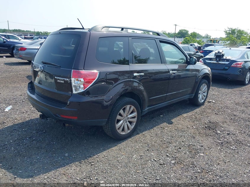2013 Subaru Forester VIN JF2SHADC1DH446002 IAAI salvage auction — NORMAL WEAR, Clear (New Jersey), sold $750 on 2026-07-27 (photo 4)