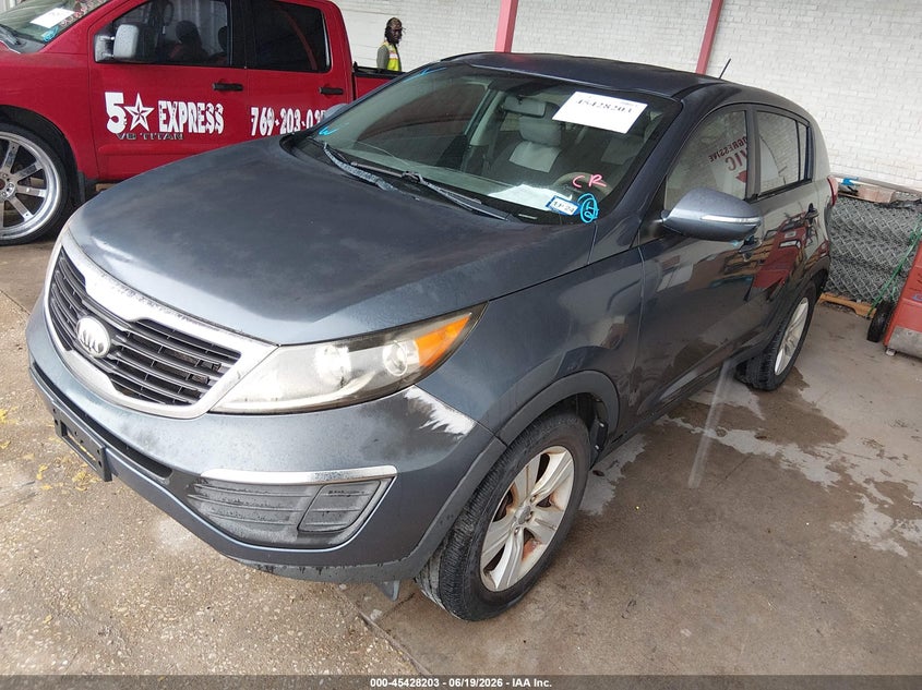 2013 Kia Sportage VIN KNDPB3A27D7352189 IAAI salvage auction — NORMAL WEAR, Original (Texas), sold $1,450 on 2026-07-06 (photo 2)