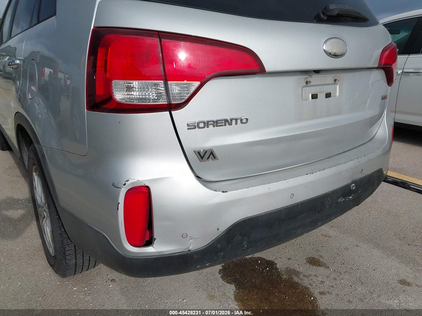 2014 Kia Sorento VIN 5XYKT3A62EG481052 IAAI salvage auction — NORMAL WEAR, Clear (Texas), sold $875 on 2026-07-09 (photo 6)