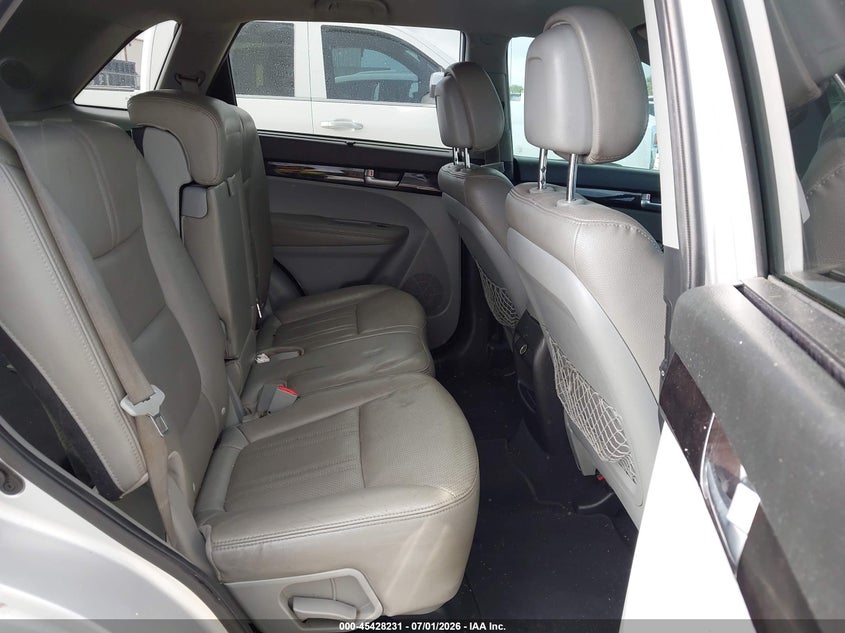 2014 Kia Sorento VIN 5XYKT3A62EG481052 IAAI salvage auction — NORMAL WEAR, Clear (Texas), sold $875 on 2026-07-09 (photo 8)